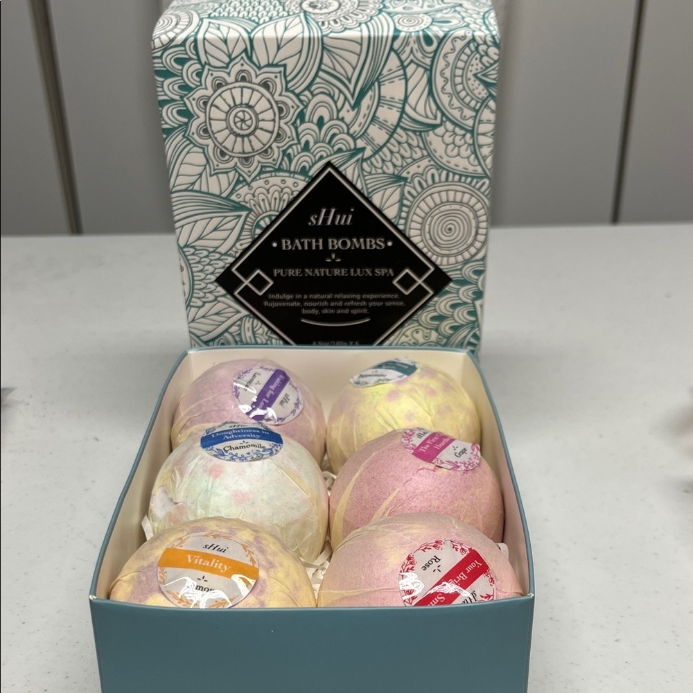 Bath Bombs Set - Multi Pack - Picture 1 of 10